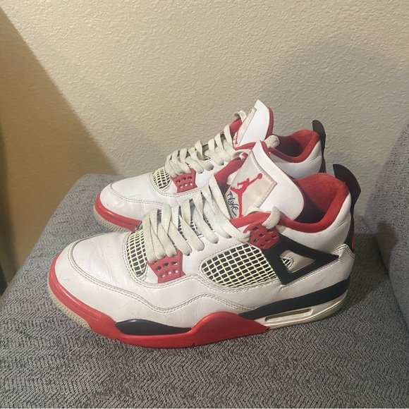 Air Jordan 4 retro 8.5 - Picture 9 of 14